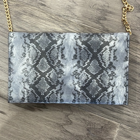Snake print crossbody purse - Picture 3 of 4